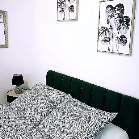 Maisonnette en hyper centre d’Orléans Esterno foto
